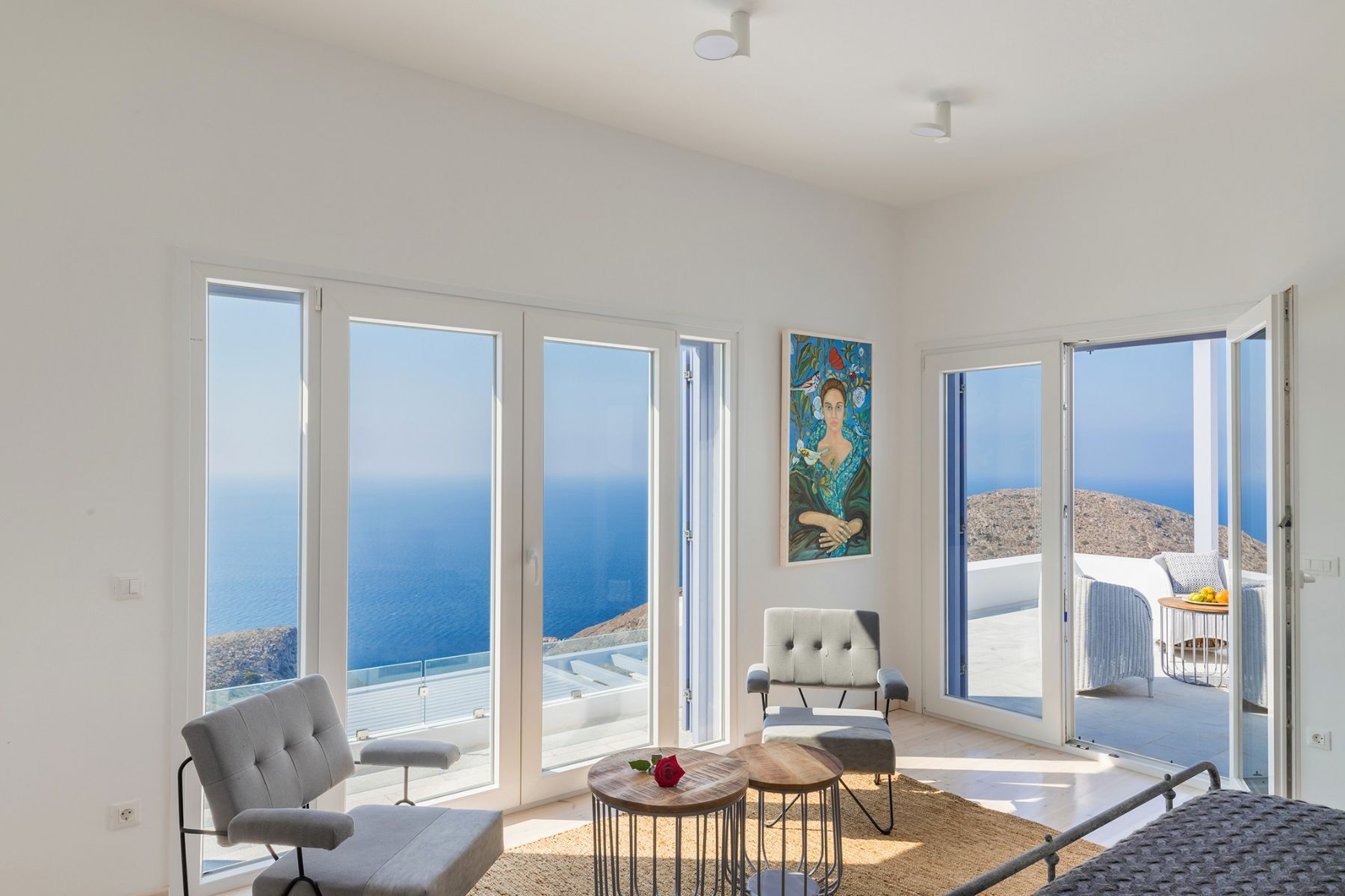 Ember villa photo.